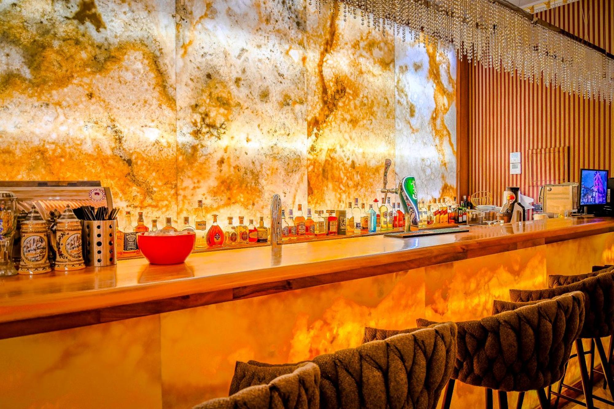 Envy Hotel Dıraç Dış mekan fotoğraf
